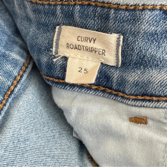 Madewell Curvy Roadtripper Jeans Women's Sz 25 in Benton Wash: Knee-Rip Edition - Picture 6 of 16